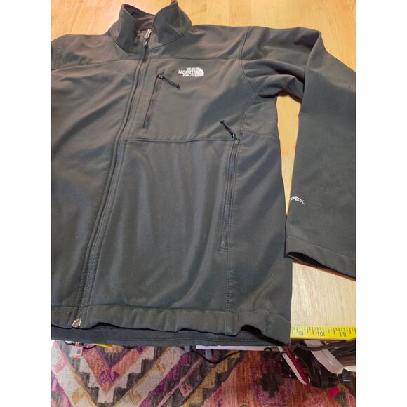 Black North Face jackets missing straps on sleeves but good condition LRG - Picture 4 of 15